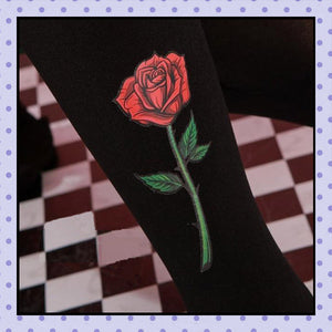 Collant effet tatouage, collant opaque noir, tattoo tights, motif rose rouge