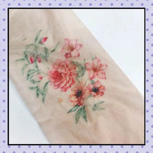 Collant effet tatouage tattoo tights motif fleurs