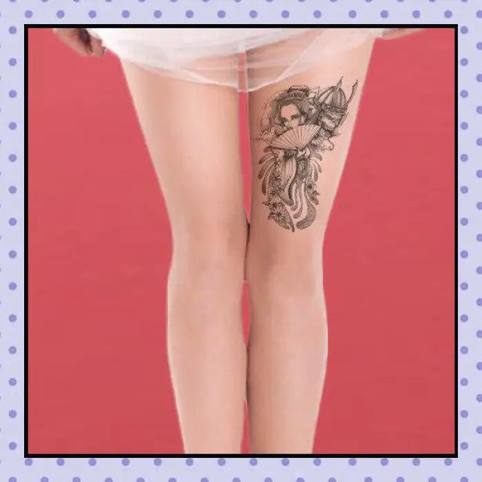 Collant effet tatouage tattoo tights motif geisha skull