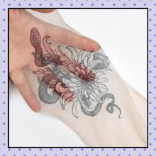Collant effet tatouage tattoo tights motif serpent