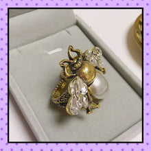 bijoux fantaisie, accessoires femmes, bague 2 doigts, bague femme, motif abeille, papillons de nuit