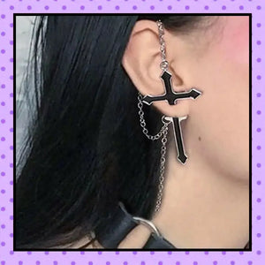 Bijoux d'oreille, faux piercing d'oreille, bijoux fantaisie, faux piercing plug écarteur, ear cuff, accessoires femmes, motif croix