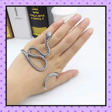 bijoux fantaisie, accessoires femmes, bijoux de paume,  palm cuff, hand cuff, motif serpent