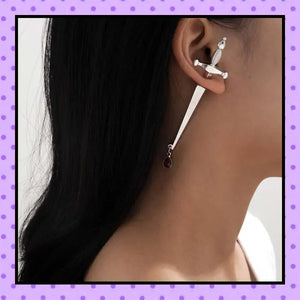 Bijoux d'oreille, faux piercing d'oreille, bijoux fantaisie, faux piercing plug écarteur, ear cuff, accessoires femmes, motif épée