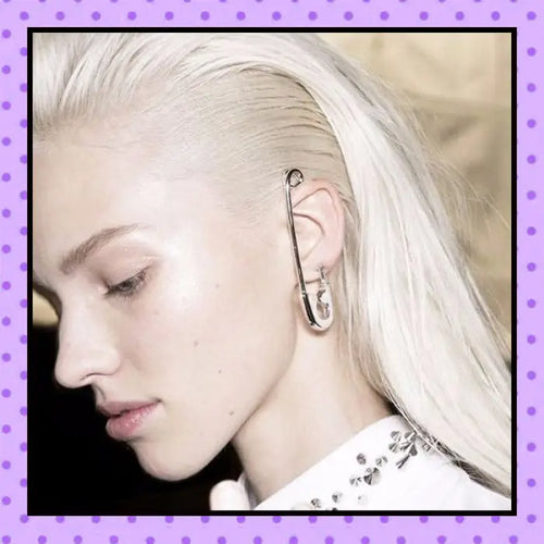 Bijoux d'oreille, faux piercing d'oreille, bijoux fantaisie, piercing industriel, piercing hélix cartilage, ear cuff, accessoires femmes, motif épingle à nourrice