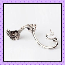 Bijoux d'oreille, faux piercing d'oreille, bijoux fantaisie, faux piercing hélix cartilage, ear cuff, accessoires femmes, motif serpent cobra