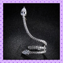 Bijoux d'oreille, faux piercing d'oreille, bijoux fantaisie, faux piercing hélix cartilage, ear cuff, accessoires femmes, motif serpent