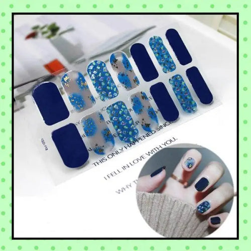 stickers d'ongles, nail patch, nail art, vernis à ongles bleu motifs traditionnels chinoiss 