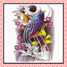 Tatouage éphémère femme, tatouage temporaire, faux tattoo, motif carpe koï
