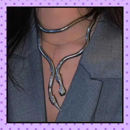 bijoux fantaisie, accessoires femme, collier femme, motif serpent