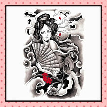 Tatouage éphémère femme, tatouage temporaire, faux tattoo, motif geisha éventail