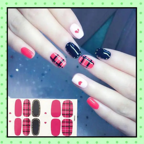 stickers d'ongles, nail patch, nail art, vernis à ongles rouge écossais
