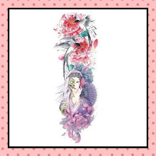 Tatouage éphémère femme, tatouage temporaire, faux tattoo, motif geisha hirondelles