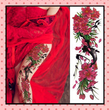 Tatouage éphémère femme, tatouage temporaire, faux tattoo, motif fleurs de cerisier 