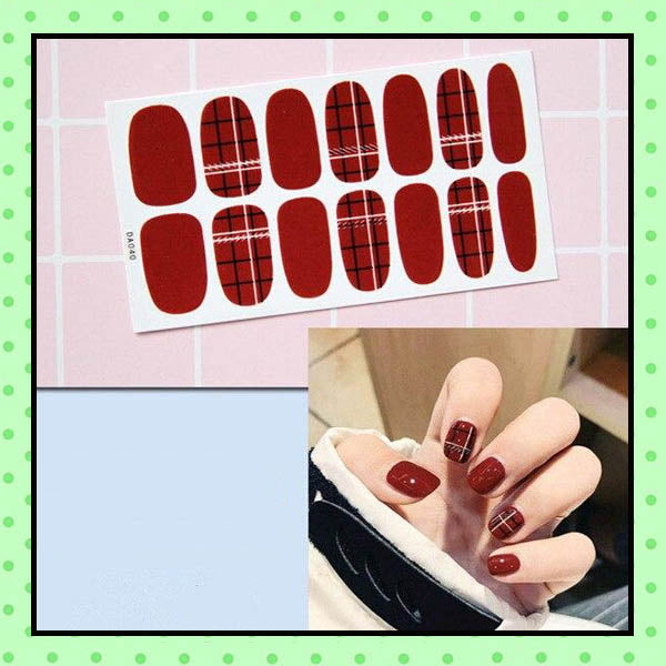 stickers d'ongles, nail patch, nail art, vernis à ongles rouge écossais