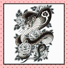 Tatouage éphémère femme, tatouage temporaire, faux tattoo, motif serpent snake black and grey