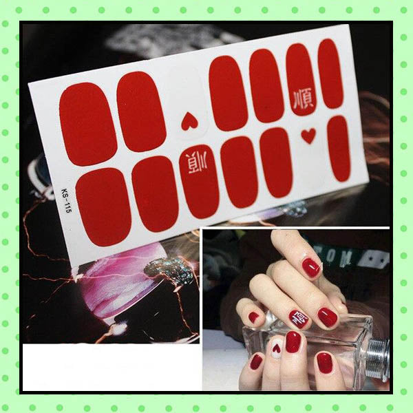 stickers d'ongles, nail patch, nail art, vernis à ongles rouge aux caractères chinois
